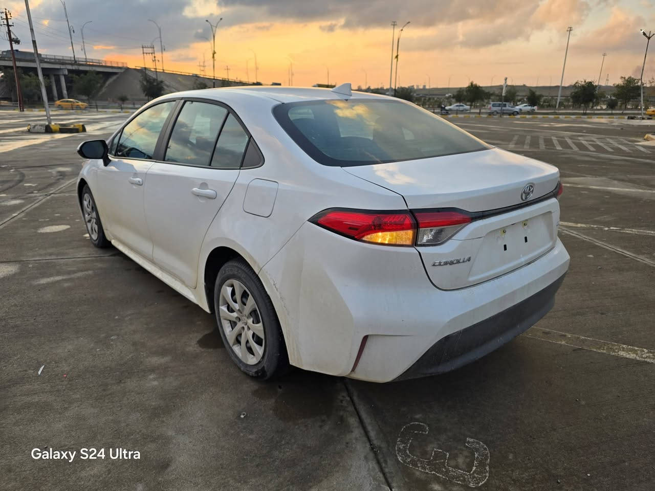 كورلا وارد امريكي موديل  2025 LE 
ماشي  5 الف فقط بريحة الشركة 
جاملغ و بونيد صبغ 
يترقم اربيل 
مكانها كركوك 
سعر ١٥٧ 
***********  واتساب 
***********
