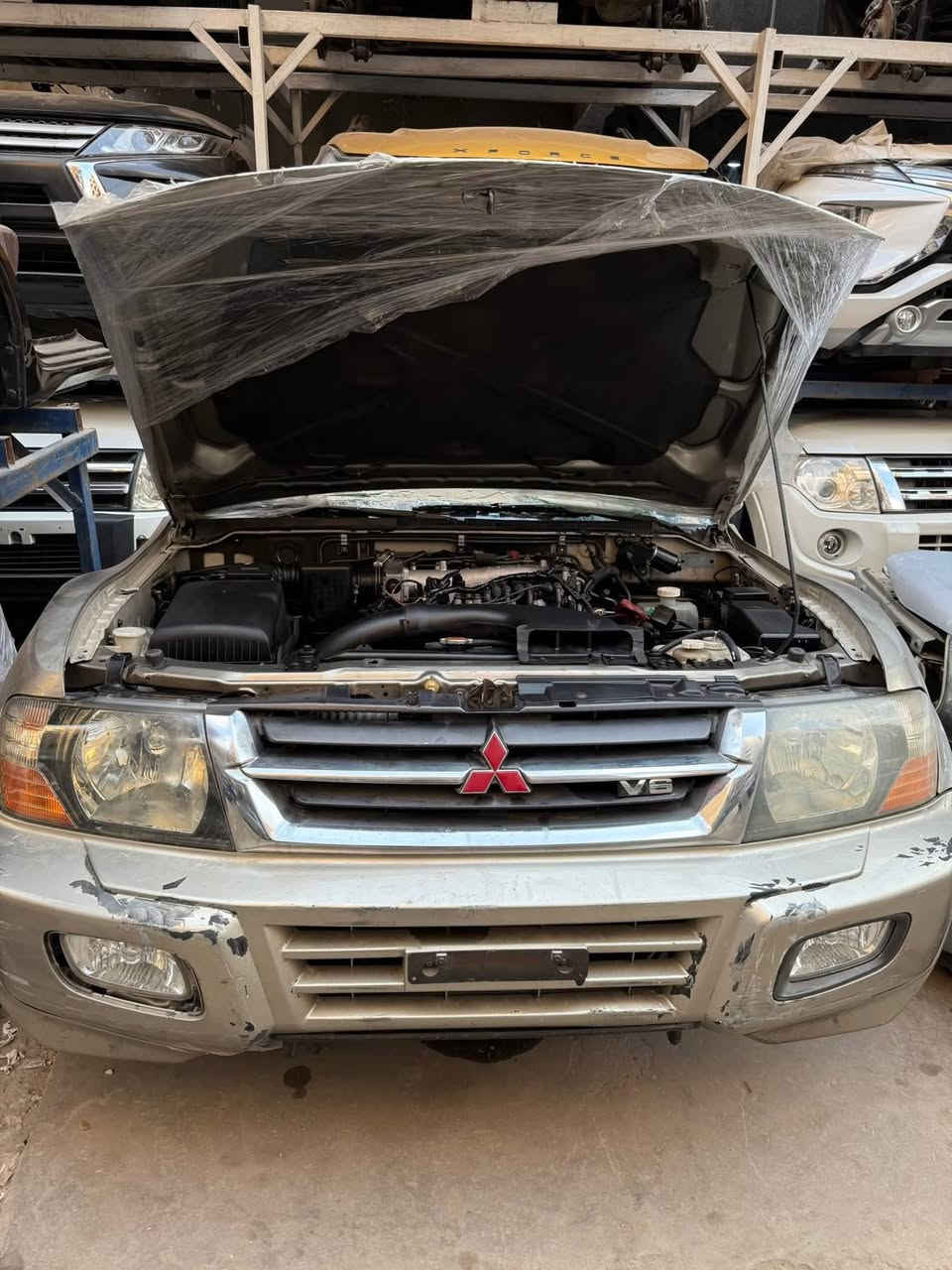 حسين باجيرو 📞***********
متوفر جميع قطع غيارر(جديد- مستعمل)باجيرو جميع الموديلات 
موقع📍 طالبيه قرب جسر طالبيه
