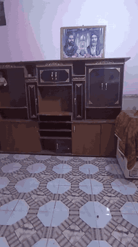 خوان معرض ومرجوحه تحمل وزن ثقيل البيع
سعر ع الخاص مكاني 
القرنه الهاتف
***********
