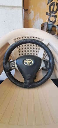 دركه كورولا من ٢٠٠٨ الى ٢٠١٣ تحكم شغال بس ايرباك طاك ولافهه يم حجي مشت...