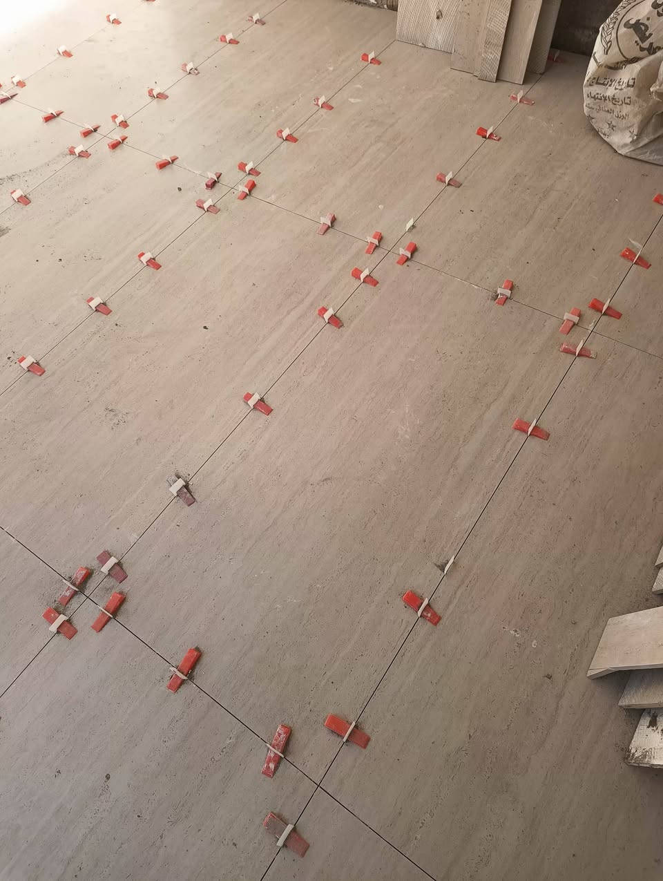 السلام عليكم شغلي سيراميك و بورسلين و
استفسار *********** بوتساب
