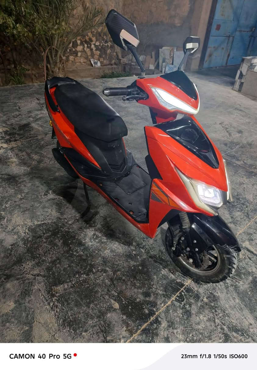 دراجه شحن لبيع بيها 6 بطاريات وبوضعيه كلش زينه استفسار اتصال
***********
