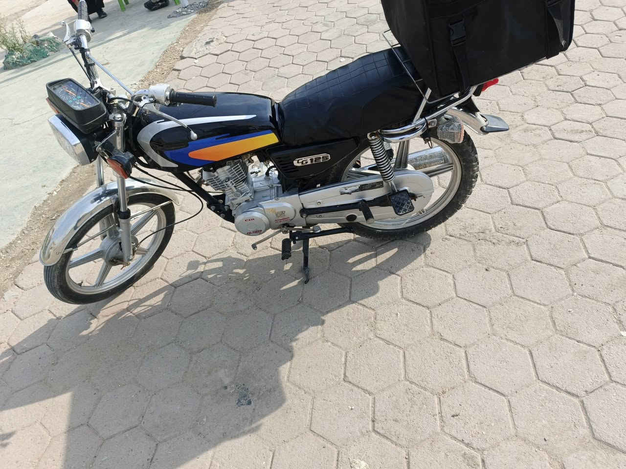 سلام عليكم دراجه 4كير مكينه مكفوله دراجه خير من الله موديل 23مكاني بغداد محموديه مستعجل على البيع ***********
***********
