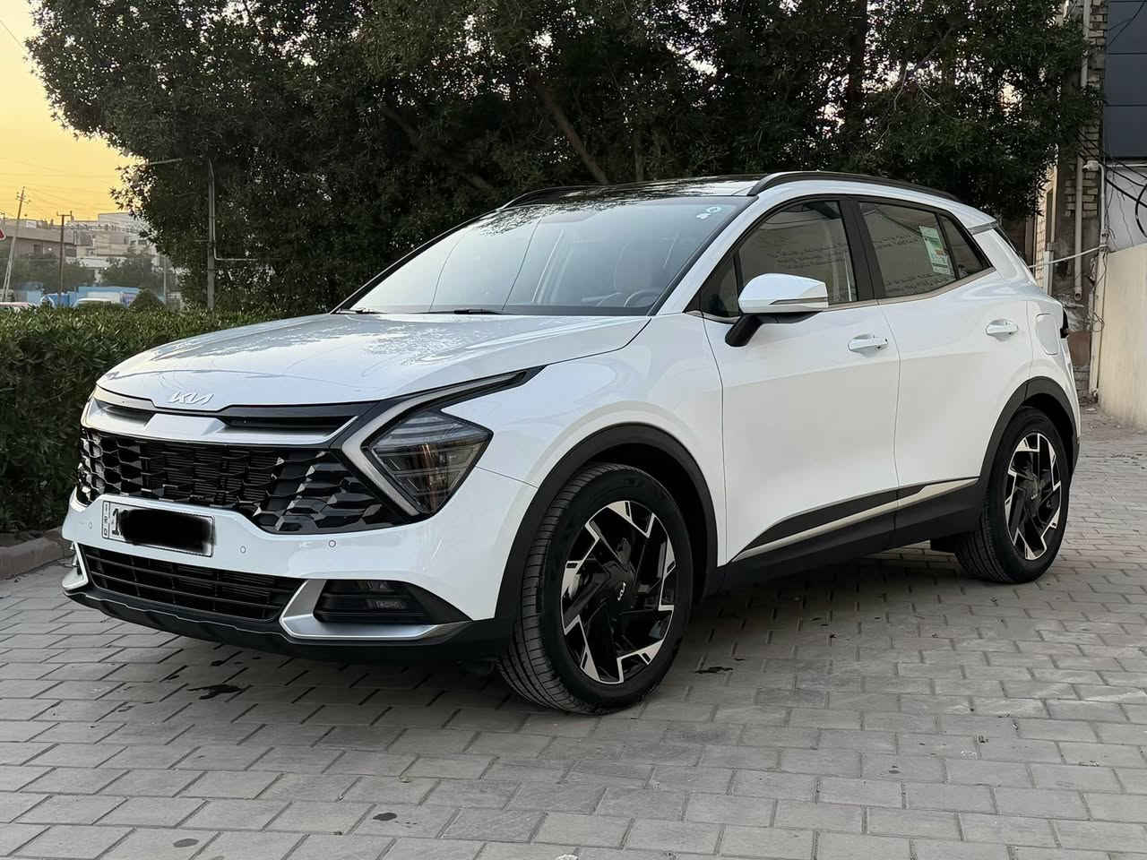 كيا سبورتج 2025 خليجي كفالة عامة
بانوراما ماشيه (7000)الف كم 
مكفوله كفاله عامه من كلشي 
مكينه ٢٠٠٠ تنفس طبيعي
فول مواصفات 
بانوراما 
اوتو هولد
شفتات ستيرن
كشنات كهرباء 
كشنات تبريد
استرين تدفئه
حساسات امامي خلفي
مانع انزلاق
هاند بريك دكمه
نقطه عمياء
مانع انزلاق 
ويل 20
شحن واير ليس
مخارج يو اس بي بالكشنات
 كامره خلفيه
وبعد مواصفات 
دشبول شاشه
تبريد لمس
العنوان بغداد حي اور  
السعر 233

للاستفسار الاتصال 
✅ ‭0775 551 4435‬
