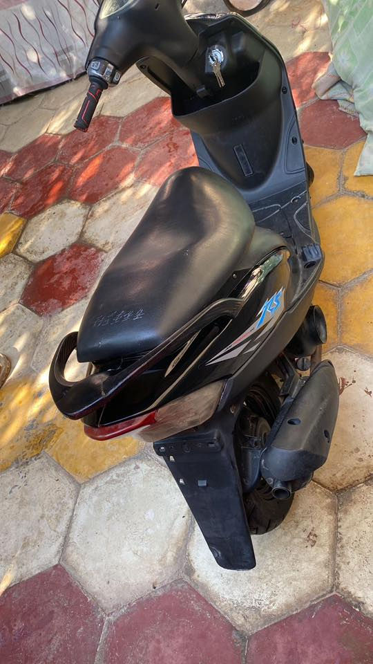 ماكس عدله نكره سلف نضافه شوفت عينك كله شغاله مكينه ماتنسمع مستعجل عل بيعته الشراي واتساب ***********
