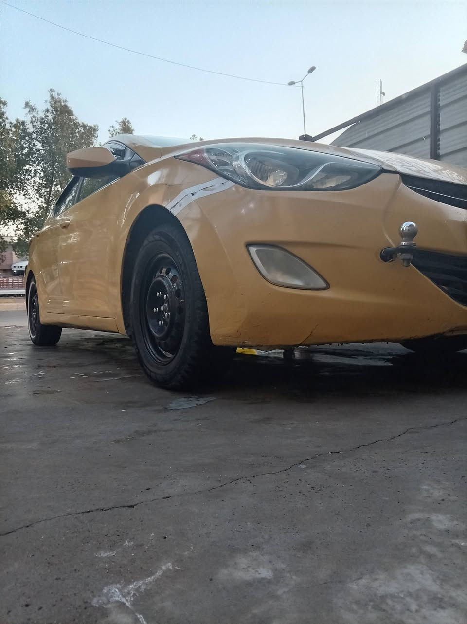 سلام عليكم
النترا موديل ٢٠١٣ وارد امريكي
سونار موجود بالمنشور 
محرك دوش ١٨٠٠
المحرك بي صوت رواجز
حادث أمريكا بنيد فقط
بلعراق بيها باب مبدل فقط
رقم بغداد الجديد سياره بسمي
السعر ٩٨ بي مجال
عنوان بغداد شهداء البياع 
اتصال ***********
