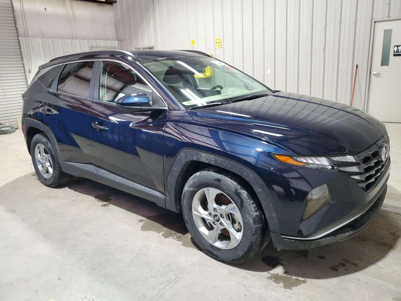 السلام عليكم للبيع فقط توسان موديل 2024 وارد امريكي السياره كفالة بدون حادث بدون زلغ بدون ضربه بدون صبغ بدون كلشي  المنفيس بسمي محرك 2500 وماشيه 22 الف كيلو يعني زيرو السياره معوقين بغداد
بصمة تشغيل  
تشغيل عن بعد
اوتو هولد + اطفاء ذاتي 
شاشة تدعم كار بلي 
كامرا خلفية دوارة 
لد امامي نهاري 
لايت زينون عالي ناصي 
تحكمات استيرن جهتين + كروز سرعة+قيادة ذاتيه
أنظمة قيادة متعدده 
سايد بريك بصمة
رادرات فول ونقطة عمياء وكامرات 360 درجه
ومعروفه بعد مواصفات ومتانه الامريكي 

السعر مال بيع ومستعجل لغرض الحاجة بـ$185  وبيها مجال
مكانها بغداد
***********
