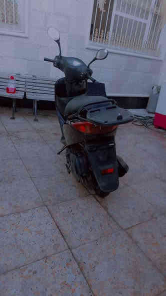 دراجة بريز مكفولة نكرة بكل وكت دراجة حلوة كلهة ختم واحد لمكبنة مكفولة  ومبالك بصورة شلون خايسة  بيك كابريتر بدل جديد وسلف جديد فقط الباقي مكفول كفالة عامة  سعرهة ٧٥٠ وبية مجال نكان الزعفرانية رقمي ***********
