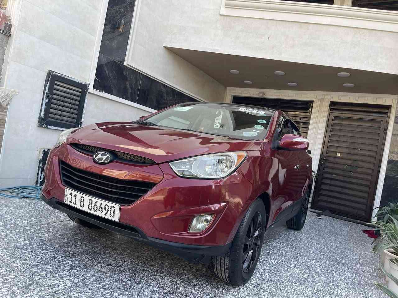 توسان 2010صبغ احزام لجماليه اثر جراد وحادث باب وجاملغ خلفي  السياره نضيفه كلش وما بيه اي نقص كامله مكمله يعني صدر تخم  تاير  السياره فول مواصفات بنرامه كشن كهرباء  ويلكب كروم تحكمات استيرن شاشه   زنون وبعد بيه مواصفات اشاير بل مري السعر 105 وبيه مجال مكاني شهداء السيديه الستفسار ***********  لغد صاصي  كفاله   يعني البجم كبس  محرك دوش 2000
