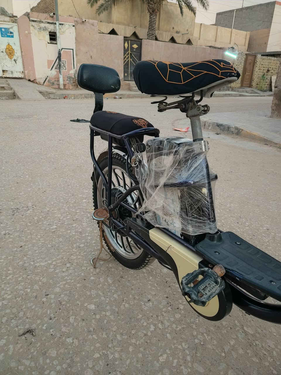 🔴 السلام عليكم
دراجه شحن للبيع كفاله عامه

باتري جديد قبل فتره شاده

3 سرع. سكليتر جديد تاير خلفي جديد نضيفه الدراجه كلش السعر 200 وبي مجال بسيط الدراجه احله من الصور للاستفسار اكثر *********** بي واتساب وهنا خاص متواجد
