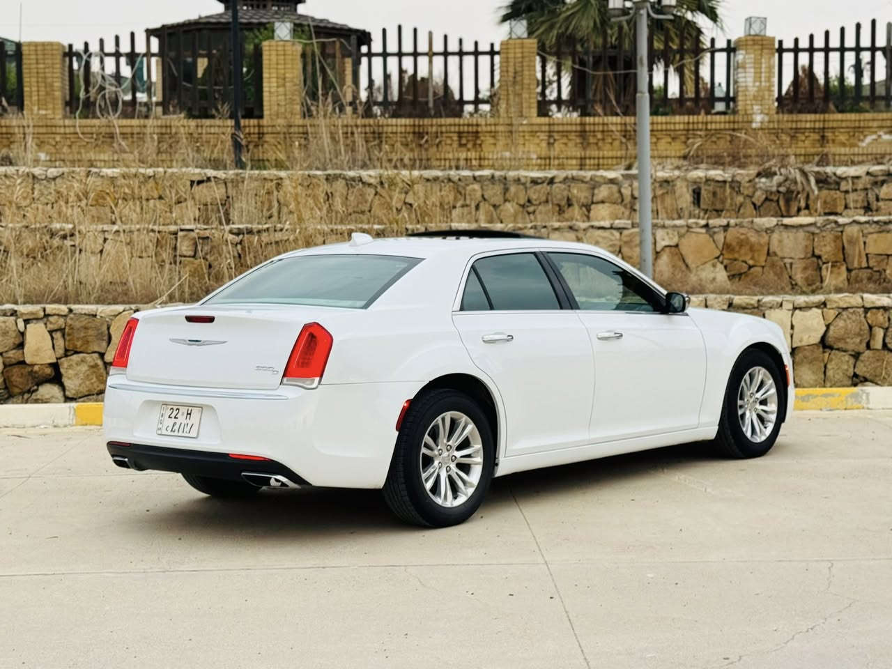 اوباما 300C 2016
مواصفات معروفه c

السياره داخله كلين تايتل

صارت بيها نص جامرلغ و نص باب صبغ

بدون دواخل بدون ارباك 

صور سونار بالمنشور

سنويه جديده لي 2030

هزه فحص مروري جديد

ماشية / 90 الف ميل

تحويل او وكاله حسب الرغبه

مكان السياره كركوك 

السعر//  215

***********
