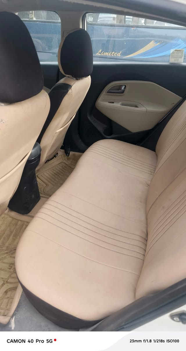 سلام عليكم كيه ريو موديل 2012 سياره بيها قطعتين صبغ بدون دواخل شرط جاهزه كير مكينه حداديه تبريد بيها جاملغ امامي وجاملغ خلفي سعرها ٧٨ بيها شويه مجال عنواني نجف الشراي يتصل اخوان *********** رقم اربيل الدولي
