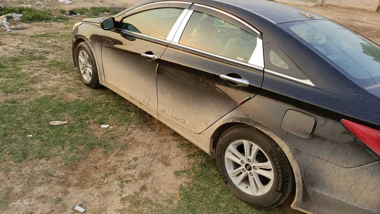 السلام عليكم
سوناتا للبيع موديل 13 تضيفه وحلوه وجاهزه ومناسبه 

وارد امريكي 

سياره بيه كم قطعه صبق بدون حادث داخلي 

سياره اكفله من الكص أو ضربه 

كفاله من الضربه او برانكيت 

او فخذه 

مكينه 2400 كفاله 

كير كفاله 

تخم تاير 

تبريد شغال كهربائيات شغاله 

باتري جديد 

كشن كهرباء 

تبريد تتفه بل كشن 

تحكم ستيرن جهتين 

لمهم هواي بيه مواصفات 

رقم ذي قار انكليزي تحويل مباشر 

سياره مال جناي خير من الله 

لشراي يتصل ويدلل 

سعر 88 وبيه مجال ‏‪***********‬‏

مكان سياره ذي قار قلعه سكر
