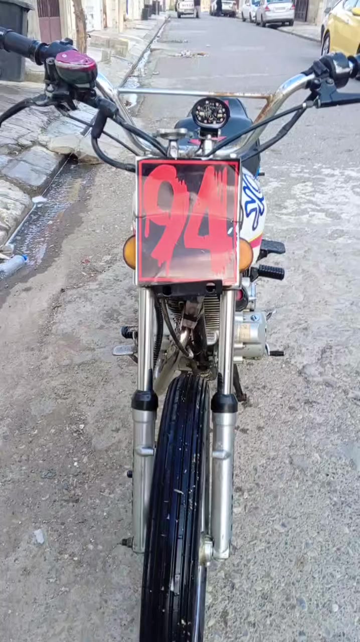 سلام عليكم دراجه سافين موديل 20دراجه نضيفه مال تعليك لتواصل ***********
