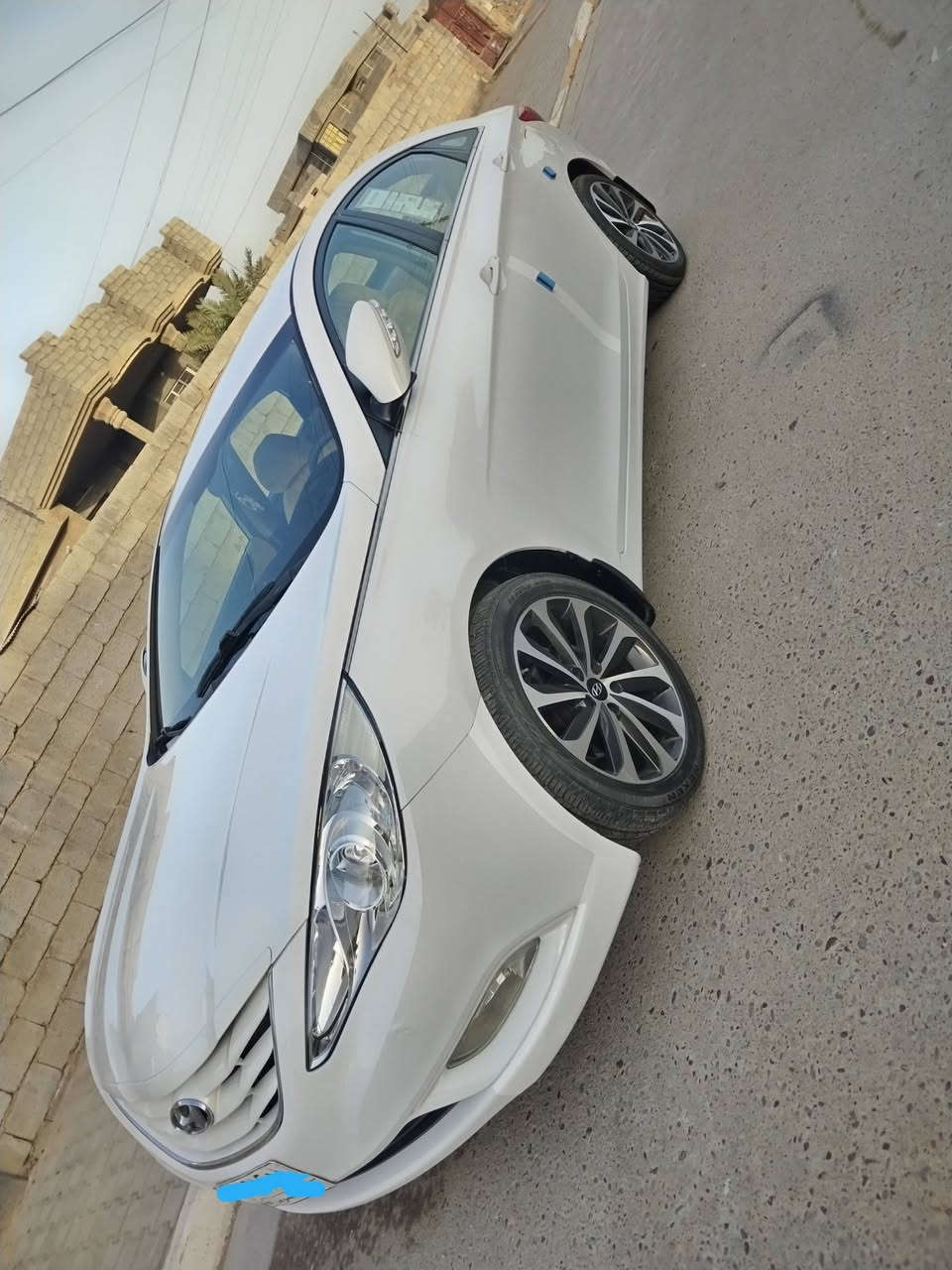 سياره سوناتا ٢٠١٢ خليجي الشركه دوليه محرك ٢٤٠٠ جديد طابوكه كير مكفول من الفتح على الشركه سياره مكفوله من الفتح وضربه وصبغ رقم بغداد ألماني تحويل مباشر مواصفات السياره تحكم أستيرن جهتين شفتات أستيرن ثلاث وضعيات قياده تدعم نضام أيكو تطبيق مرايات أشارت في المرايات حساس خلفي لون أبيض تخم تاير كوري سياره ماشيه ١٥٠ حقيقي سياره جديده كتلوكات والمطفئه السبير على شركه سياره مال بيت سياره موجوده في بغداد رقم الهاتف ***********
