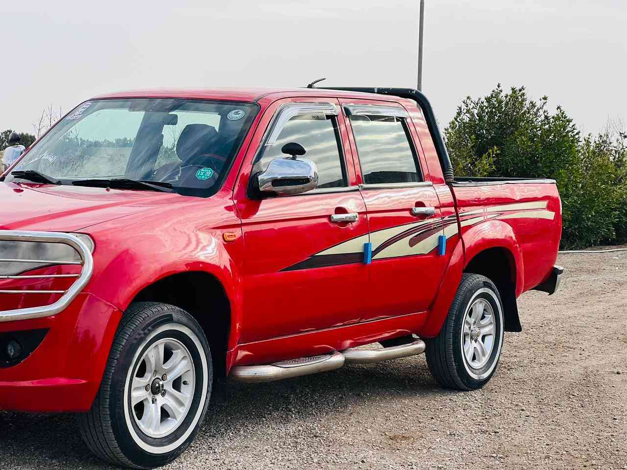 سلام عليكم سكاي 2013 رقم القادسيه سنويه مجده تخم تاير محرك ما مفتوح گسن كير حداديه جديدة تبريد شغال السعر 50 وبيه مجال *********** بابل الشوملي ***********
