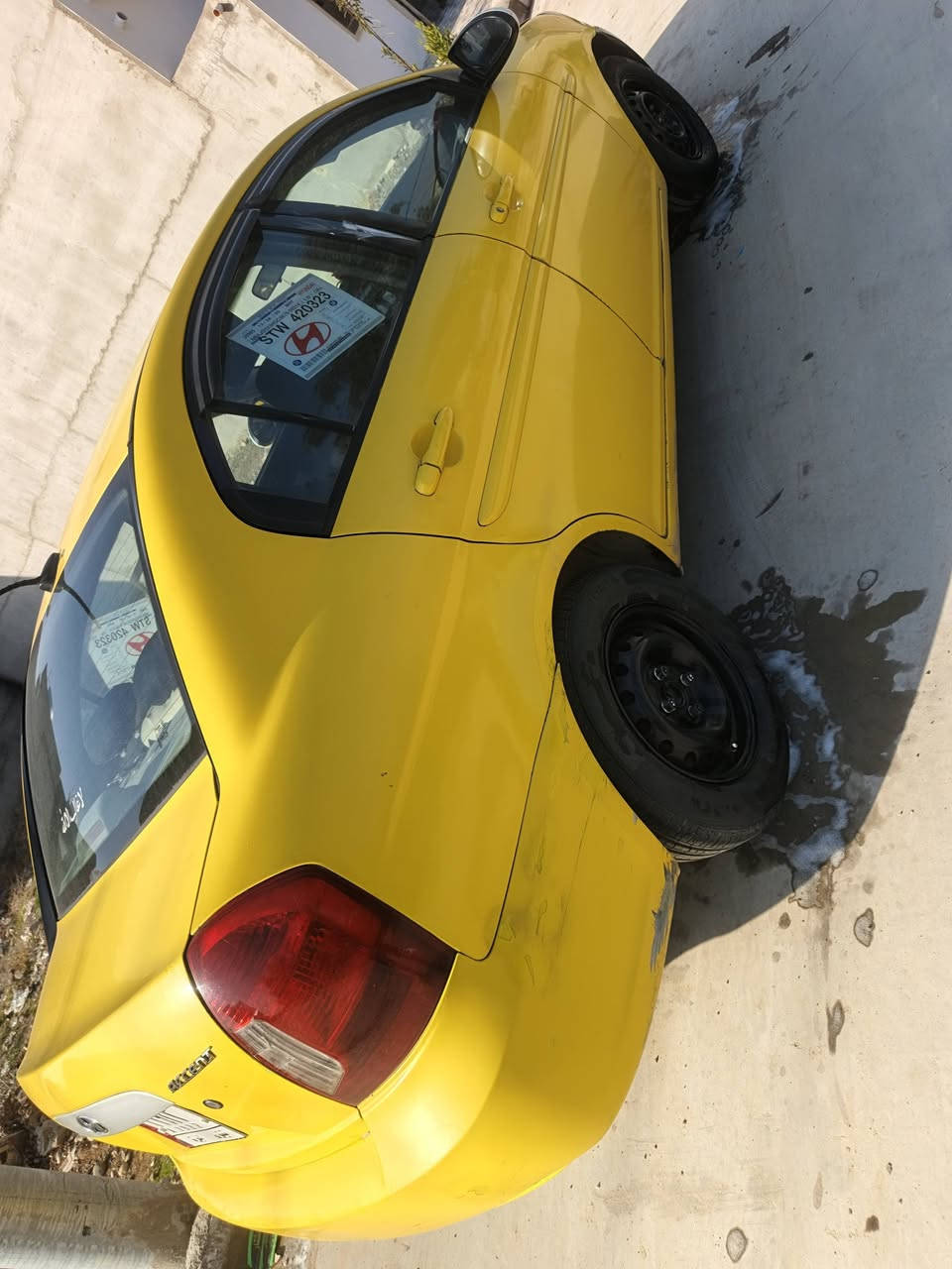 اكسنت للبيع أمريكي  موديل 2010
ضره جاملغ اليمين 
سعره 105  .وبيه مجال
سياره بسمي 

***********
***********
