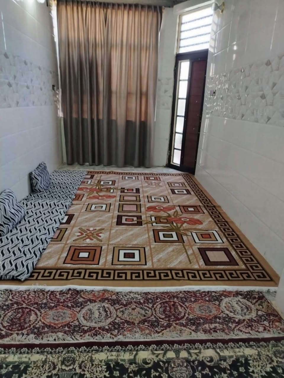 بيت للبيع طابو زراعي سند 25 شارع علوة فحل شارع قاعه الحديد  بناء جديد سيراميك للسقف اساس صب سقف صب بناء بناء طابوك تبليط وأناره وانتريت ضوئي يحتوي على غرفتين وصاله واستقبال ومطبخ وصحيات السعر 47 فقط شراي يراسل على الخاص


**إذا كنت صاحب هذا الإعلان وتريد حذفه لأي سبب، رجاءا أرسل رسالة إلى الدعم الفني**
