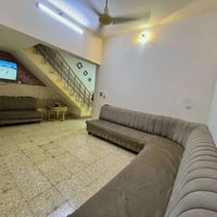 دوميز مزرعة الدباغ • طابق ونص • ١٠٥م