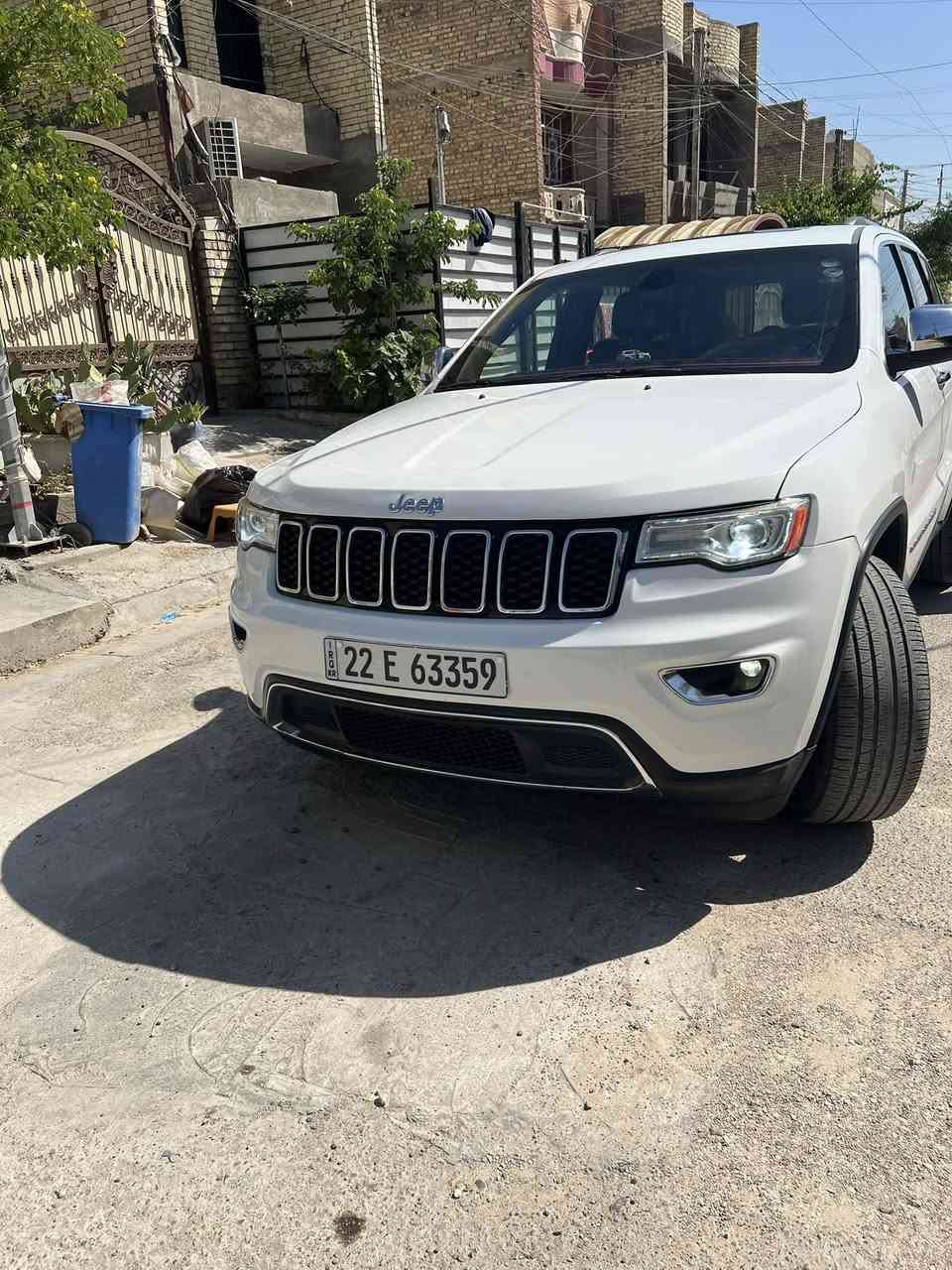 سلام عليكم

جيب لاريدو V6, 3600 , 4X4
موديل 2019
فول مواصفات 1/1
المواصفات :- .
كشنات كهرباء
كشنات الامامية كهربائية + تدفئة تبريد
شاشة 8 انج
داخل جلد
مري حراري
اشارة بالمري
حساسات امامية خلفية
نشغيل عن بعد، اطفاء عن بعد صندوق كهرباء
تخم تاير جديد
3 وضعيات للقيادة :-
Sport نضام
ECO نضام
Normal نضام
المصابيح الامامية متفاعلة مع LED نهاري 

المصابيح الامامية

نضام خاص للطرق الوعرة

نضام صعود الجبال

تدفئة ستيرن

وضع الفرامل الخلفية الالكترونية ( توقف ذاتي عند الرجوع )

مكاني بغداد الشعب
‏سعر 193
***********
