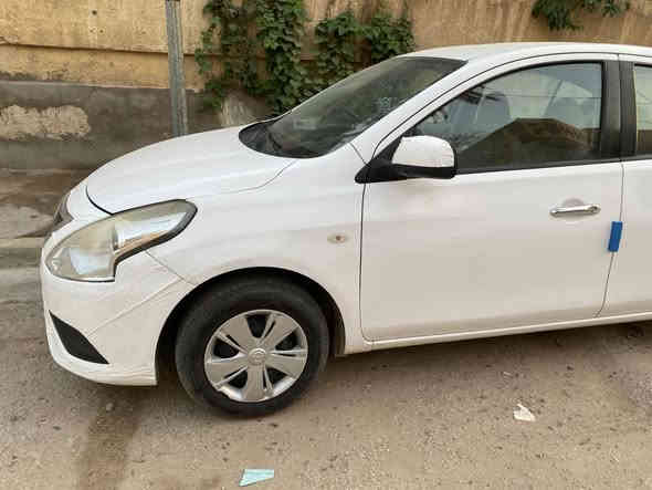 السلام عليكم سني هندي موديل 2019 مكفوله من صبغ وتبديل ومعجون فقط بارد زغير بجاملغ جهه السايق سياره ماشية ٦٦ نضيفه   تبريد خير من الله محرك كير مكفول سعر ١١٢  عنوان الدولعي ***********
