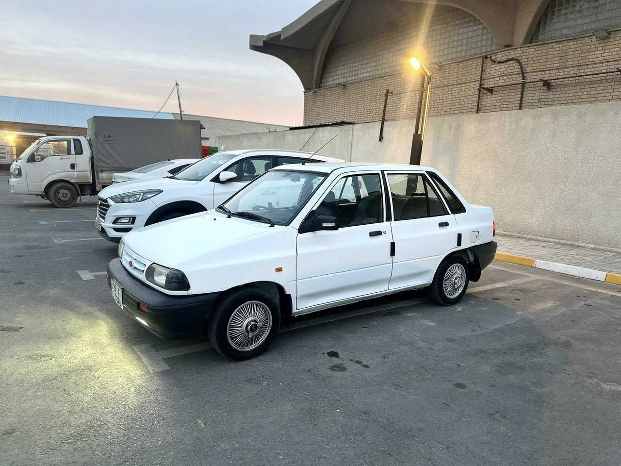 سلام عليكم سايبا موديل 2010 سياره جديده تخم تاير جديد غرفه جديده
مصبوغه عام الجماليه فقط 
مكفوله من ضربه شاشه داخليه كأمره خلفيه *********** مكاني بغداد
