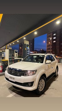 فورتشنر • ٢٠١٢ • ٤×٤