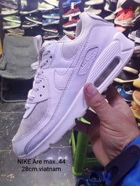 قطع كلش راقيه  جماعة قياس 44 هاي قطع تفيدكم نظافه فول طول القدم.28سم ا...