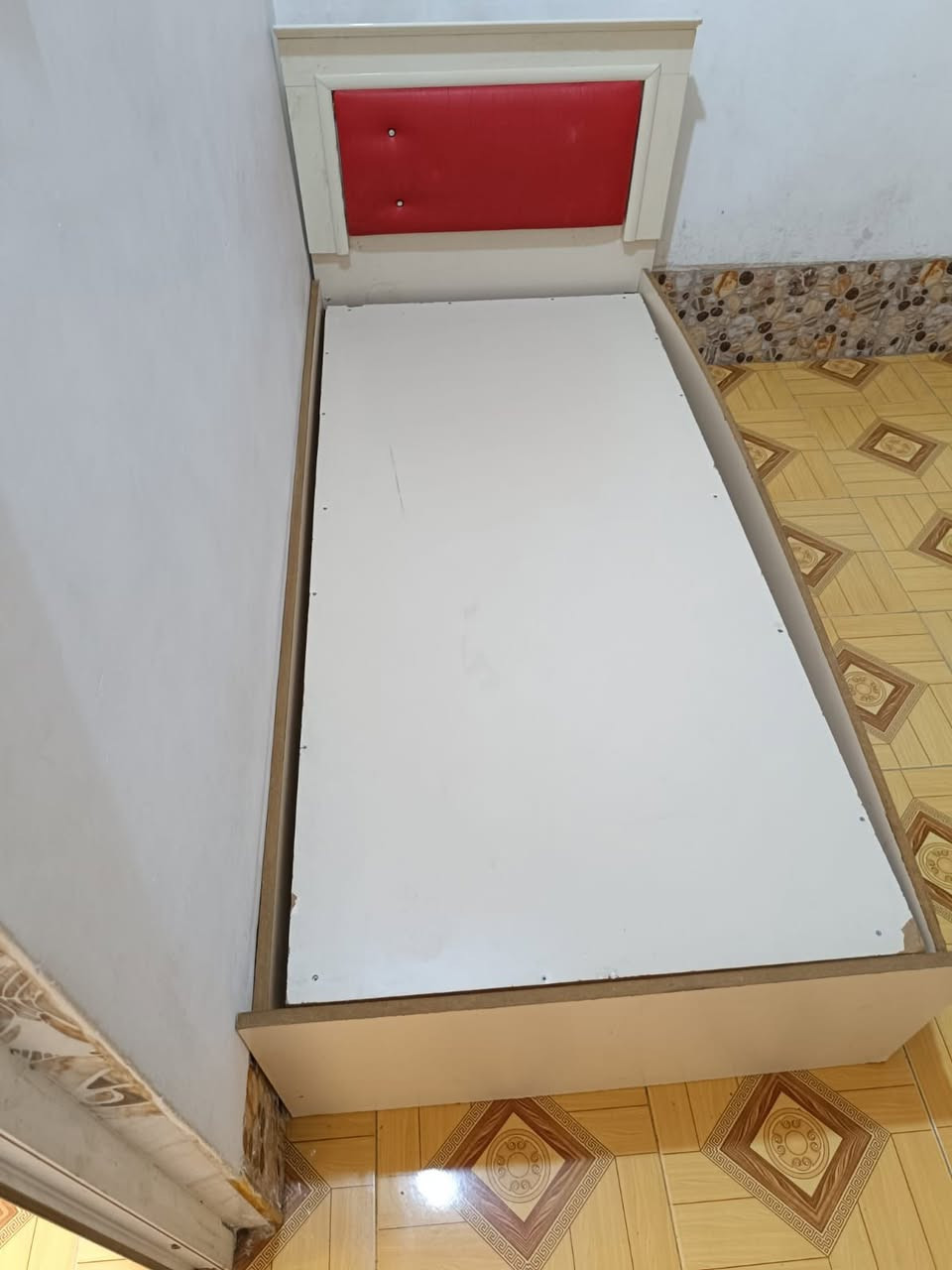 تخت تركي عداد 3 سعر واحد 30 بي مجال بسيط موصل حي القادسية الثانيه


**إذا كنت صاحب هذا الإعلان وتريد حذفه لأي سبب، رجاءا أرسل رسالة إلى الدعم الفني**