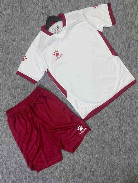 مستعدون لتجهيز الفرق الشعبيه
طباعه حسب الطلب الزبون *********** الاستفسار
