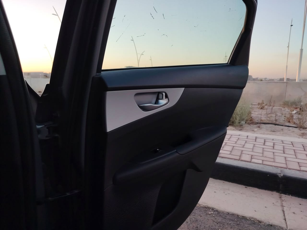 كيا  فورتي 2023 LX وارد امريكي
مرقم أربيل باسمي
ماشية 100 الف km
مواصفات السيارة :مكينة 2000 دوش ، شاشة ، كاميرا خلفية ، رادارات امامية وخلفي ، توقف ذاتي ، كروس سرعة ، قيادة ذاتية ،  
حادث  السياره  دعامية  بدون دواخل چاملغ ايمن وايسر بارد قليل والبنيد بي صبغ
السعر 130 
المكان:سامراء
للاستفسار ***********
