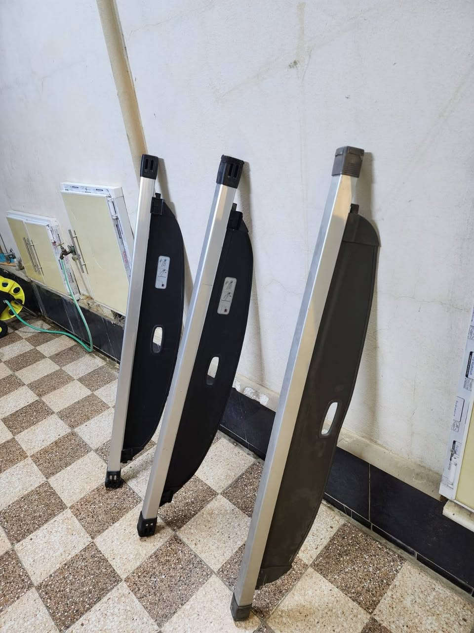 سلام عليكم
للبيع مظلة صندوق سيارة كيا سبورتج (Sportage)
حالة نظيفة جداً وجاهزة للتركيب مباشرة.
قطعة أصلية ومناسبة لسيارة Kia Sportage.
💰 السعر: 75 ألف للوحدة وبيها مجال
📍بابل اسكندريه 
متوفر 3قطع

*ملاحضه 2مال سبورتج 2020
وحده مال سبورتج 2014

اللي محتاج يراسلني خاص.


**إذا كنت صاحب هذا الإعلان وتريد حذفه لأي سبب، رجاءا أرسل رسالة إلى الدعم الفني**