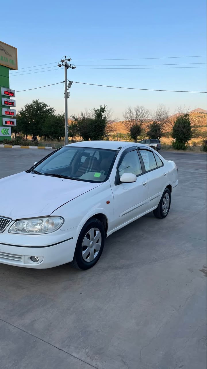 بڕاوە 2005
نیسان سەنی یابانی 2005
کامل مەسرەف کراوە زۆر بێ مەسەرف و موشکیلە تازە ڕۆنی گێر و مەکینەو پلاکی گۆڕاوە تەنها سایەقێکی ئەوێت کۆدی بۆ کراوە ئەگەر موشتەری تێل بکە سعری 44 معامەلەیەکی برایانە سلێمانی -شارباژێر ***********s شربازهير, السليمانية
