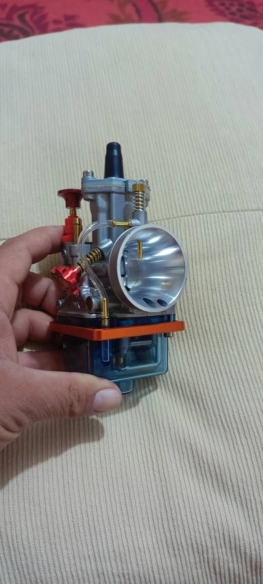 سلام عليكم كابريتر رياضي للبيع 
مال مطارح ***********
