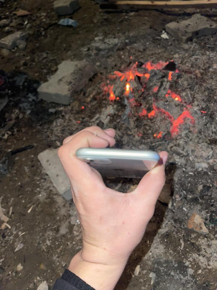 ايفون 11عادي ذاكره ٦٤ بطاريه ٧٢ جهاز وتر كلشي ما مبدل بيه وتر فيس ايدي شغال سماعه نت تصال كلشي نضافه ١٠٠/١٠٠ السعر 275  وبيه مجال ***********
