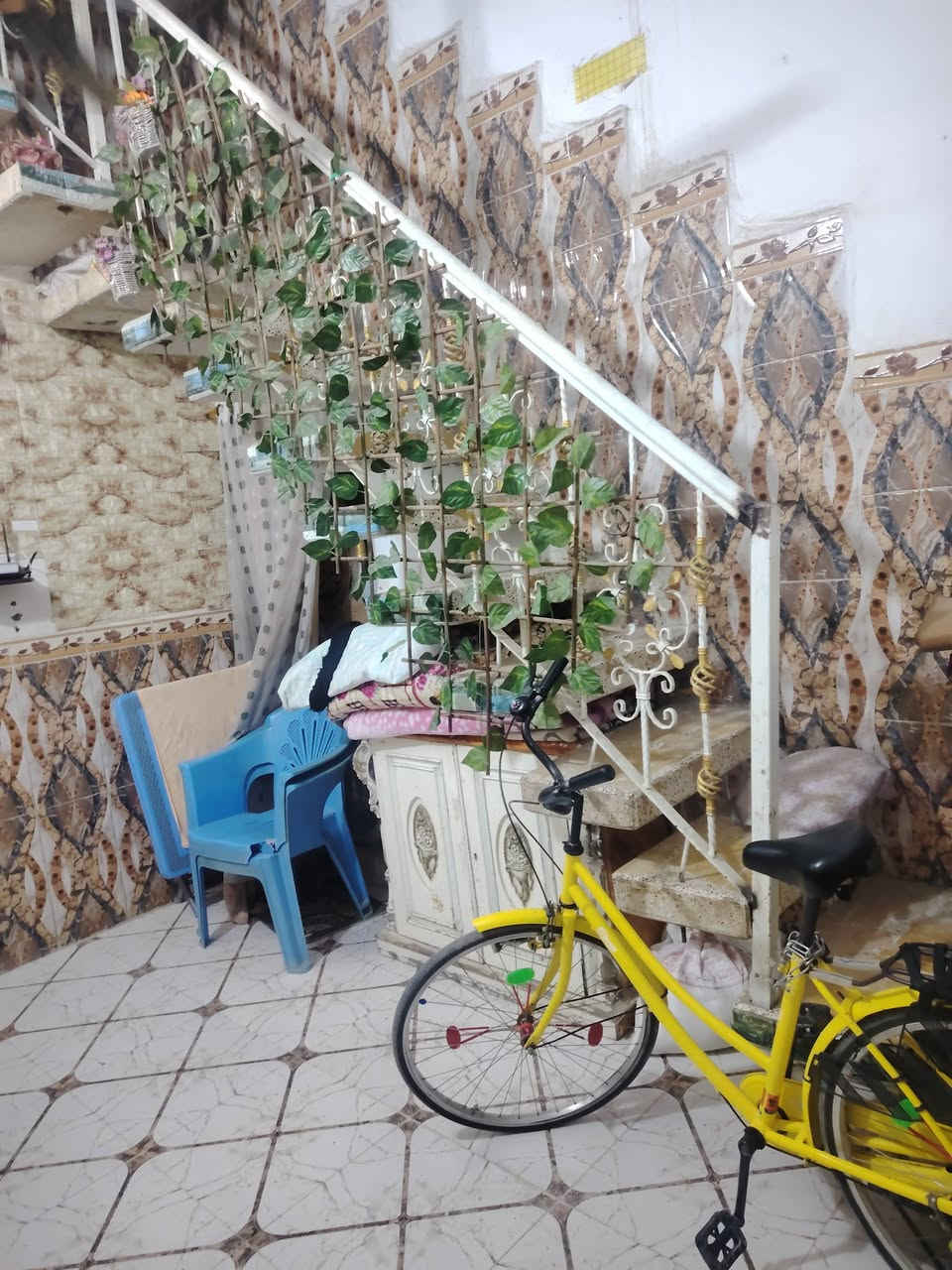 السلام عليكم بيت للبيع المساحة ١٠٠ متر حي الحسين الجديد دوانم ابو حوراء طابو زراعي  سند ٢٥ للاستفسار ت ***********
