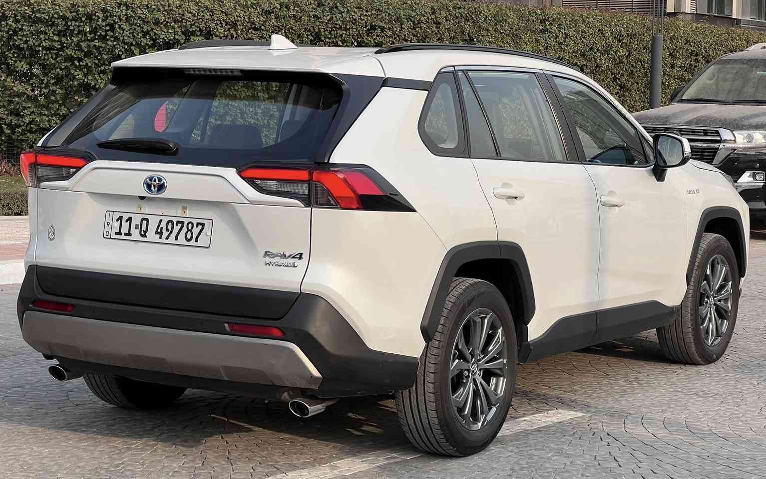 السلام عليكم للبيع فقط
تيوتا Rav4  ليمتدد اعلى مواصفات ( صيني )
مواصفات موضحة بالصور
ماشية 25,000 km 
رقم بغداد تحويل مباشر
مكفولة عدة تكحيل بسيط بالدعاميات 
جاهزة بدون نقص ارقام وهزة وسنوية كلشي جديد
السعر 260$ 
مكان السيارة بغداد نفق الشرطة
***********
