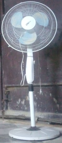 مروحة أرضية • عاطلة
