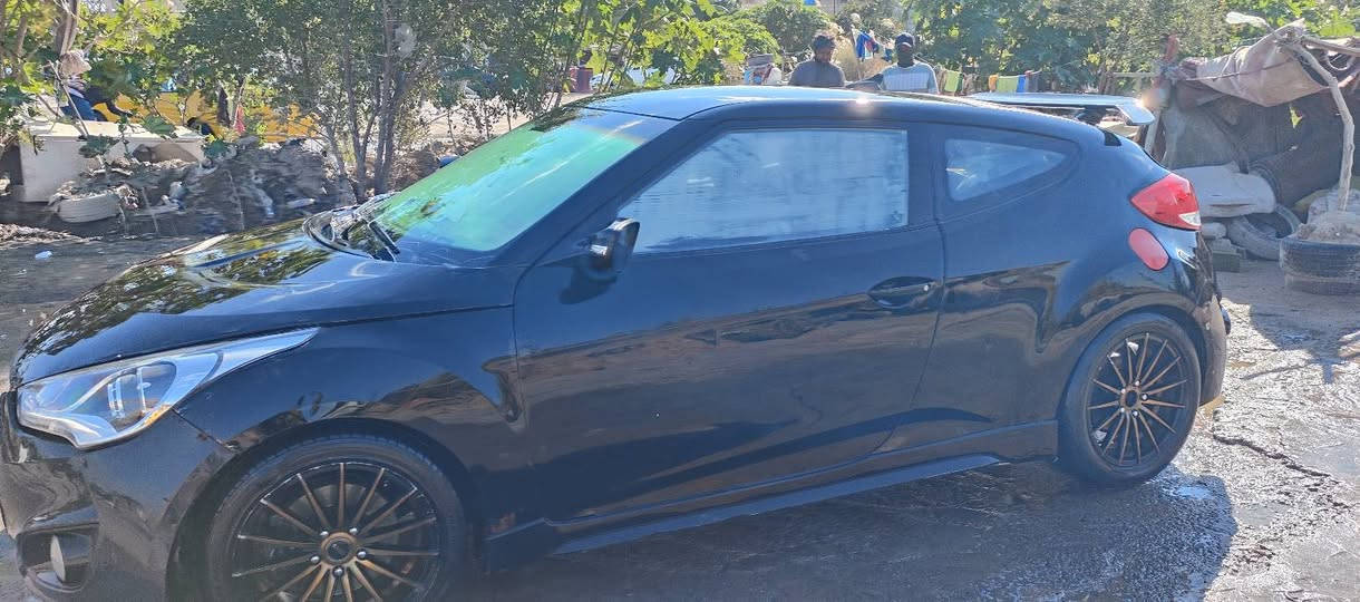 السلام عليكم مكلف بالنشر مكلف بالنشر للبيع هيونداي ڤولستر كير عادي 7 نمر 1600 تربو موديل 2013 رقم قادسية سنويه خلصانه وراعيها يريد مداور وعليها غرامة 300الف على البايع السيارة لبيل واحد ما مبدل بيها شي وبيها صبغات بسيطه ونواقصها حدادية فقط كير يمكن محتاج عينه وصينيه  أو صفره مال كير محرك كفاله وطبربازات تبريده يخبل السيارة حلوه مكانه نجف للاستفسار اتصل 🗣📲📞 السعر 74 وبيها مجال لطيبين
. 
. 
. 
. 
. 
***********
