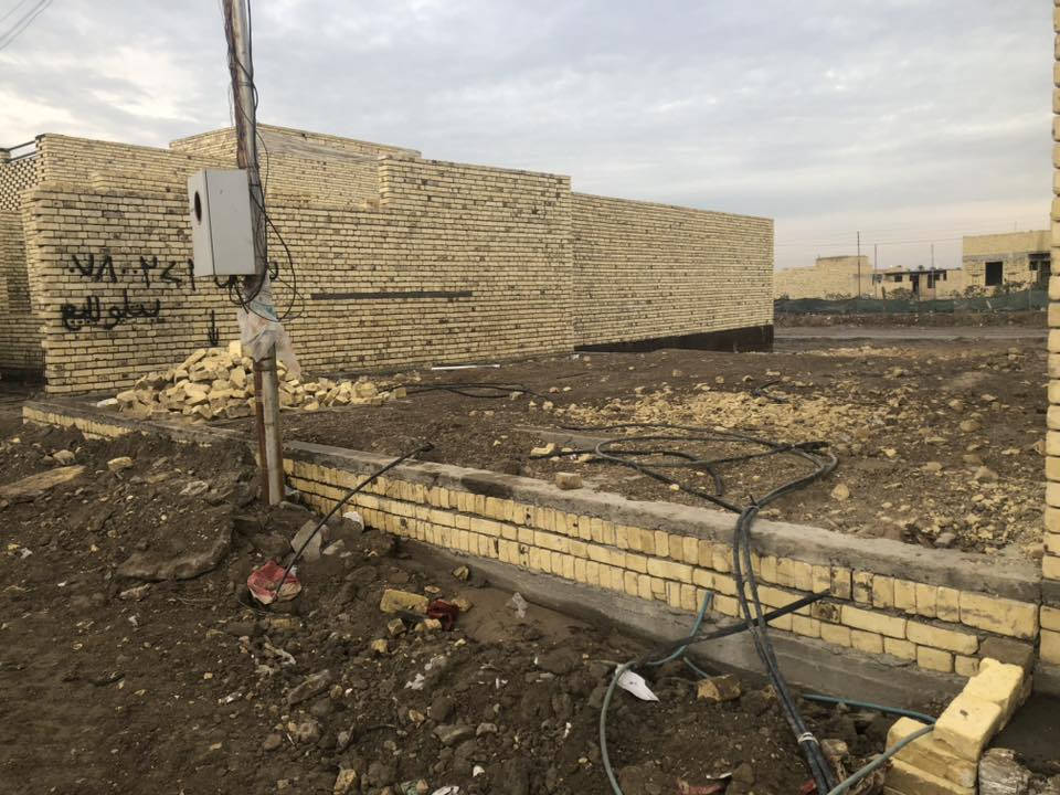 بتلو للبيع 100م الاسكان نزلة البو فياض الحولي جميع الخدمات موجوده (مدارس )(ماء )(مجاري )(كهرباء)(امبيريه)
(***********)
