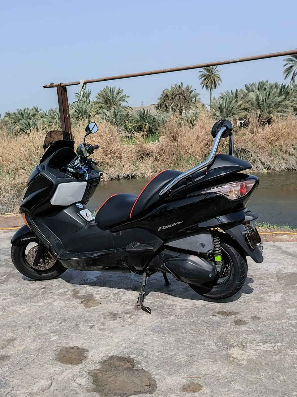 السلام عليكم فورزا 09 للبيع مگفوله كفاله عامه متوازي على بيعتها هذا رقمي *********** اي استفسار واتساب او اتصل على الرقم
