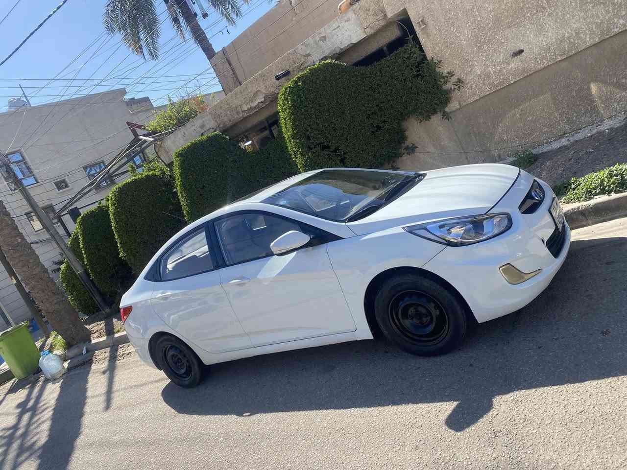 مرواس فقط ب اوبتما 

اكسنت  خليجي دوش 1600 
2011 بلو  فتحه داخل بيجي 

ماشية 160 الف 
 بغداد ب اسمي 
 السياره مابيها مصرف دينار. عله ايدي 
 بيها فقط جاملع خلفي صبغ وبارد بسيط بجاملغ الامامي 
 اخوان مو للبيع  السيارع فقط مرواس ب اوبتما  امريكي 2016 وفوك 
***********
