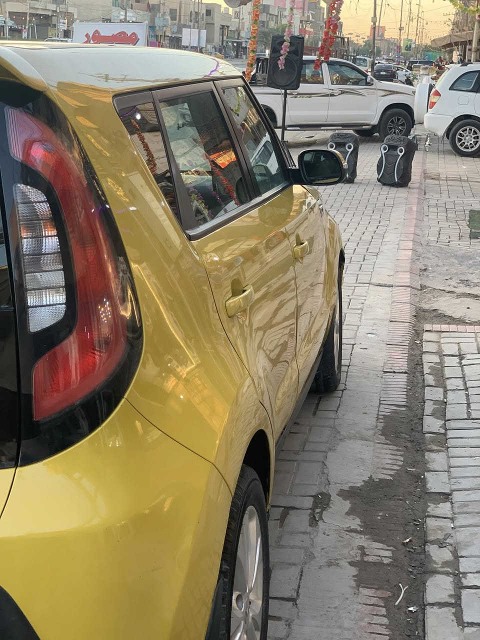 سلام وعليكم للبيع كيا صول موديل 2014 سياره خير من الله صدر جديد كير محرك خير من الله السعر 95 وبيها مجال شي بسيط جدا المكان بغداد الدوره شارع 60 الهاتف ***********
