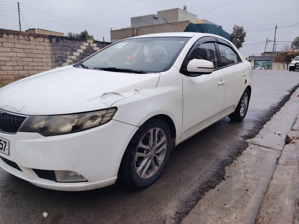 كيا سيراتو ١١ صبغ عام اثر شضايه فقط فقط بيها ضربه يم قبق البانزين شرط غيرها ماكو اي ضربه بجم كبس كير شرط تبريد تدفئه المحرك ابيعك فحم بيع صوت بستن سياره شغاله وتمشي كلشي مابيها ما ياثر فقط صوت مزعج شويه ب مشي يكطع   سنويه بعدلها شهر وتسقط السياره باسمي شرط التحويل مكاني موصل
للتواصل مخابره ***********
واتساب *********** موصل, نينوى
