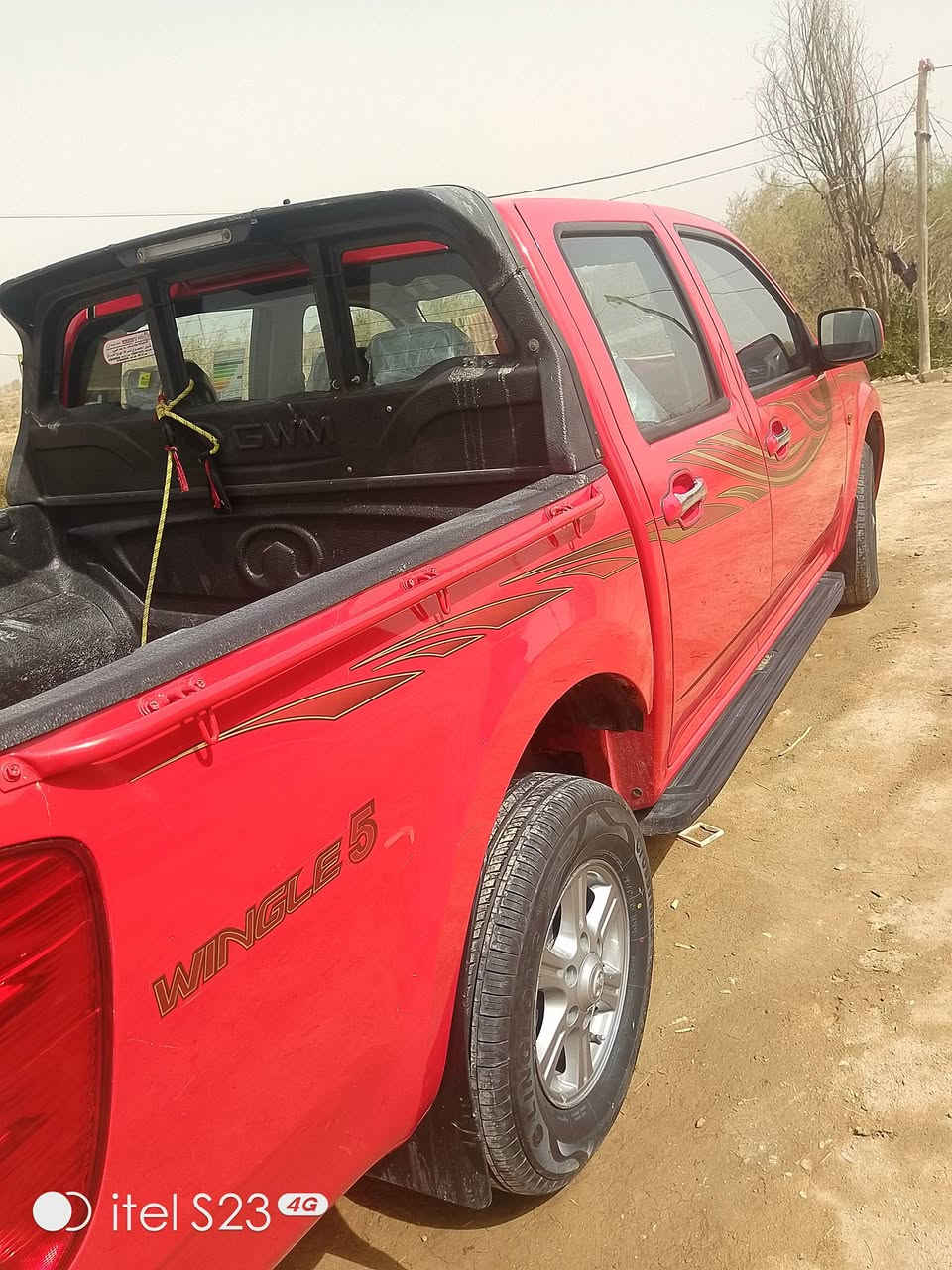 السلام عليكم للبيع كريت ويل موديل 2021مكفوله كفاله عامه سنويه جديده ارقام انكليزي  محرك 2400 سياره وضع الشركه ***********
