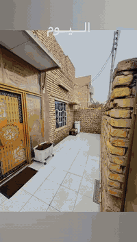 بيت للبيع بحي الزهراء قرب جامع الزهراء
ركن على ساحه مساحه125طابقين عكاده بناء نضيف
السعر175للاستفسار ***********مكتب الرحمه
