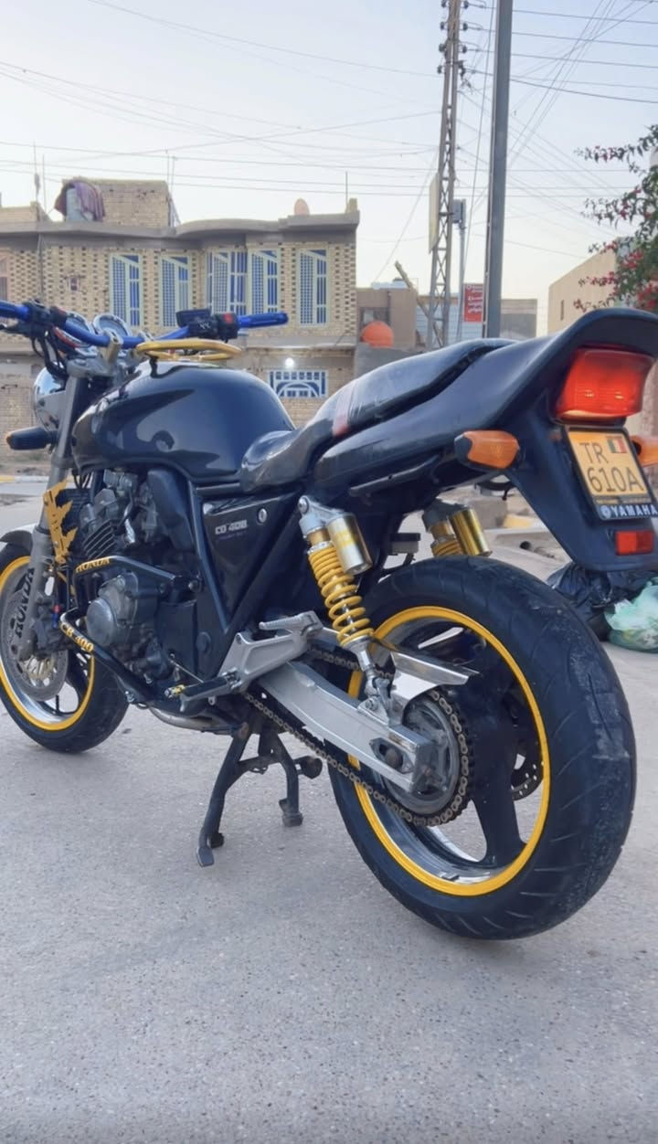 سيبي فور جيل الاول 

موديل 2000

مكفوله كفاله عامه نكره سلف بكل وقت

دراجه جديده بمعنه الكلمه احلا من صور 🤍

أوراق كمرك مدفوع 
السعر 17 بيهه مجال للشراي 

مكاني الناصرية قضاء الشطره

***********📞
***********📞
