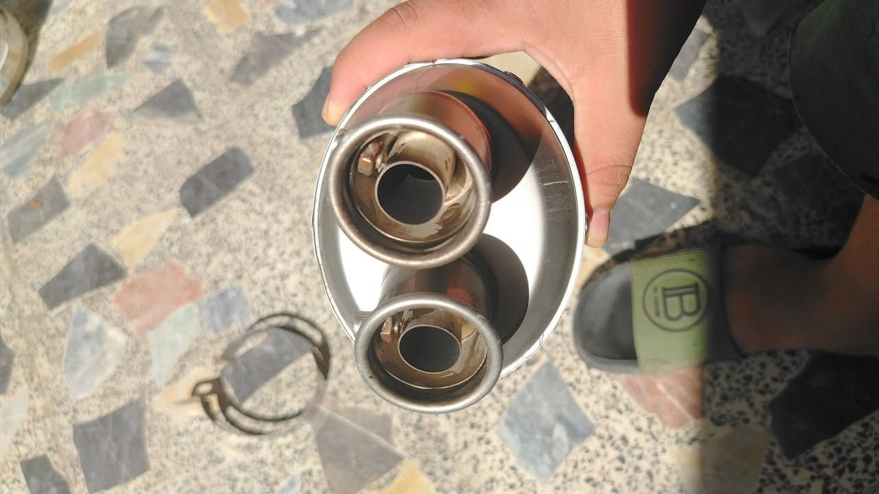 السلام عليكم شباب صالنصه رياضي بعدها جديده مستخدمها شهر ونص وعدي قبق هندر كامل السعر خاص مكاني بغداد حي اور ***********
