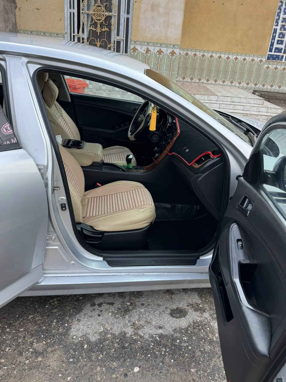 سلام عليكم سياره كيفايف كوري البيع مكفوله كفاله عامه رقم بصره سياره من كلشي جاهزه بس فقط شويه صبغ بلباب وجمغ والباقي كله مكفوال عنوان البصره القرنه ناحيت النشوه قرب جسر سيد علي نور /‭٠٧٨٢ ٢٥٨ ٣٥٩٤‬/‭٠٧٧٠ ٤٩٩ ٠٢٠٨‬
