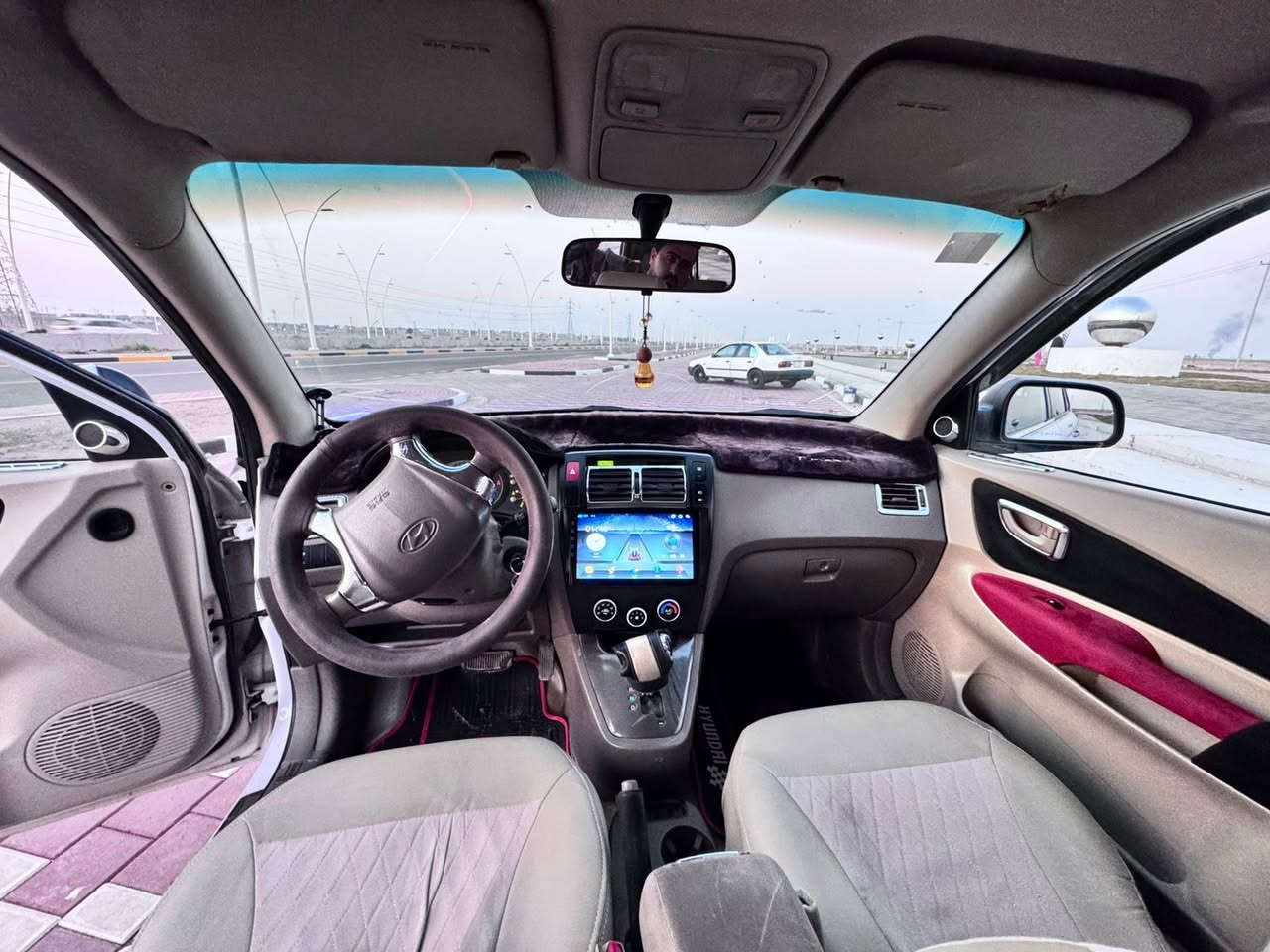 اسلام عليكم شباب عندي توسان 2009 للبيع السياره خير من الله السياره ماعايزه شي صدر امامي اوخلفي كله جديد بدلته قبل شهر تخم تاير جديد قبل 4ايام من بدلته او عندي تخم نص عمر وياه انطكيا كير محرك شرط او سنويه ل2028 التصال ع هاذ الرقم *********** غير متواجد ع فيسبك
